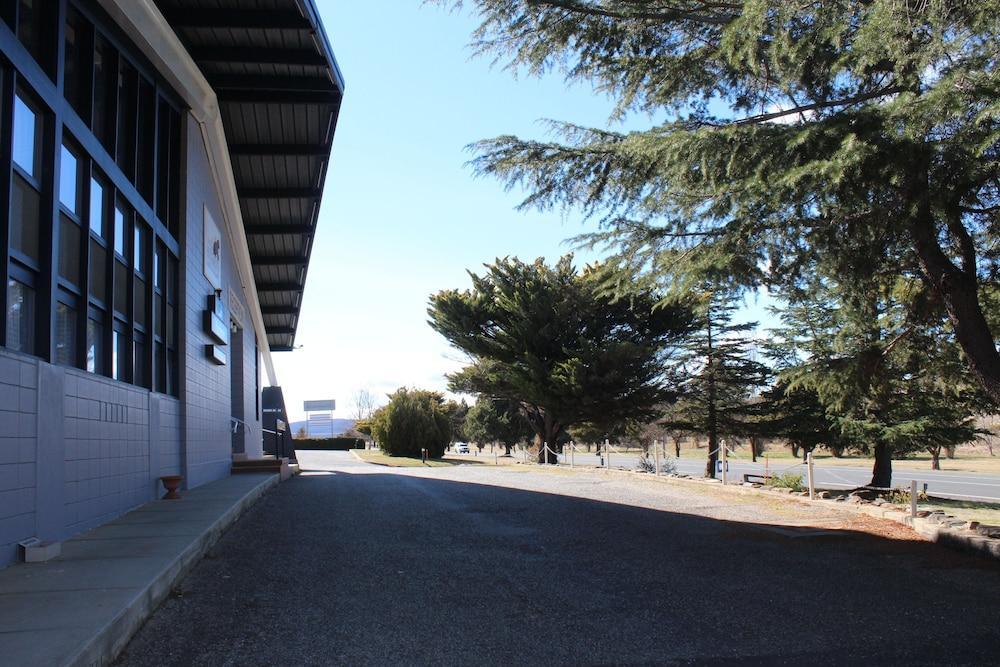 Snow Season Motor Inn Cooma Exteriér fotografie